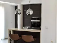 Rent, two bedroom apartment, 84m², Kotor, Crna Gora - image 13