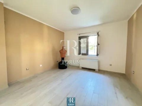 Prodaja, kuća, 320m², Zlatica, Podgorica - image 5