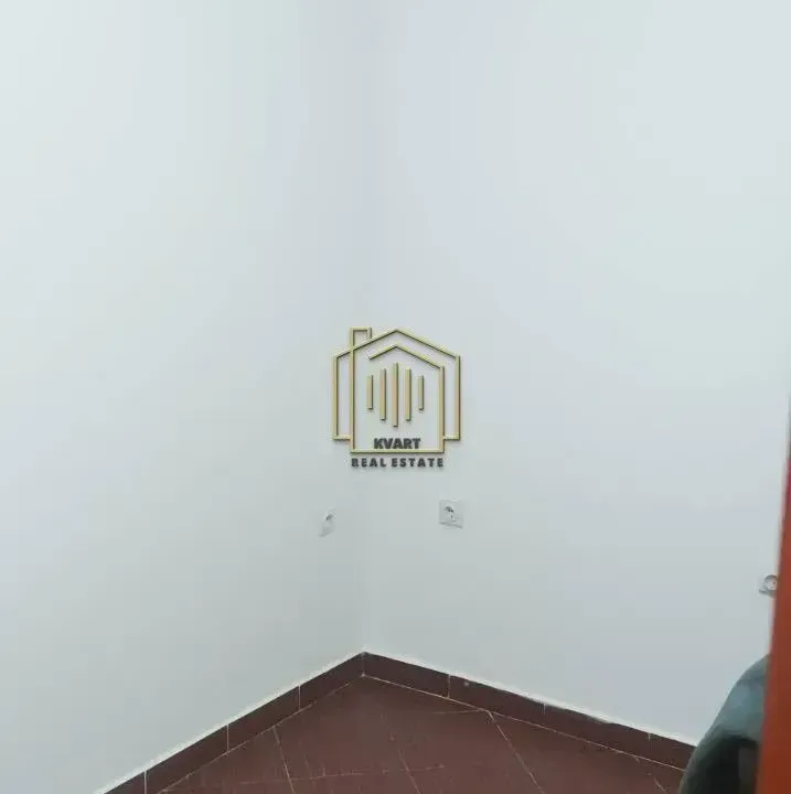 Izdavanje, jednosoban stan, 30m², Pobrežje, Podgorica