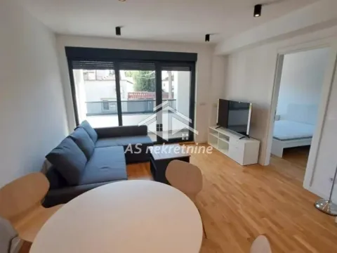Izdavanje, dvosoban stan, 53m², Čubura, Beograd - image 3