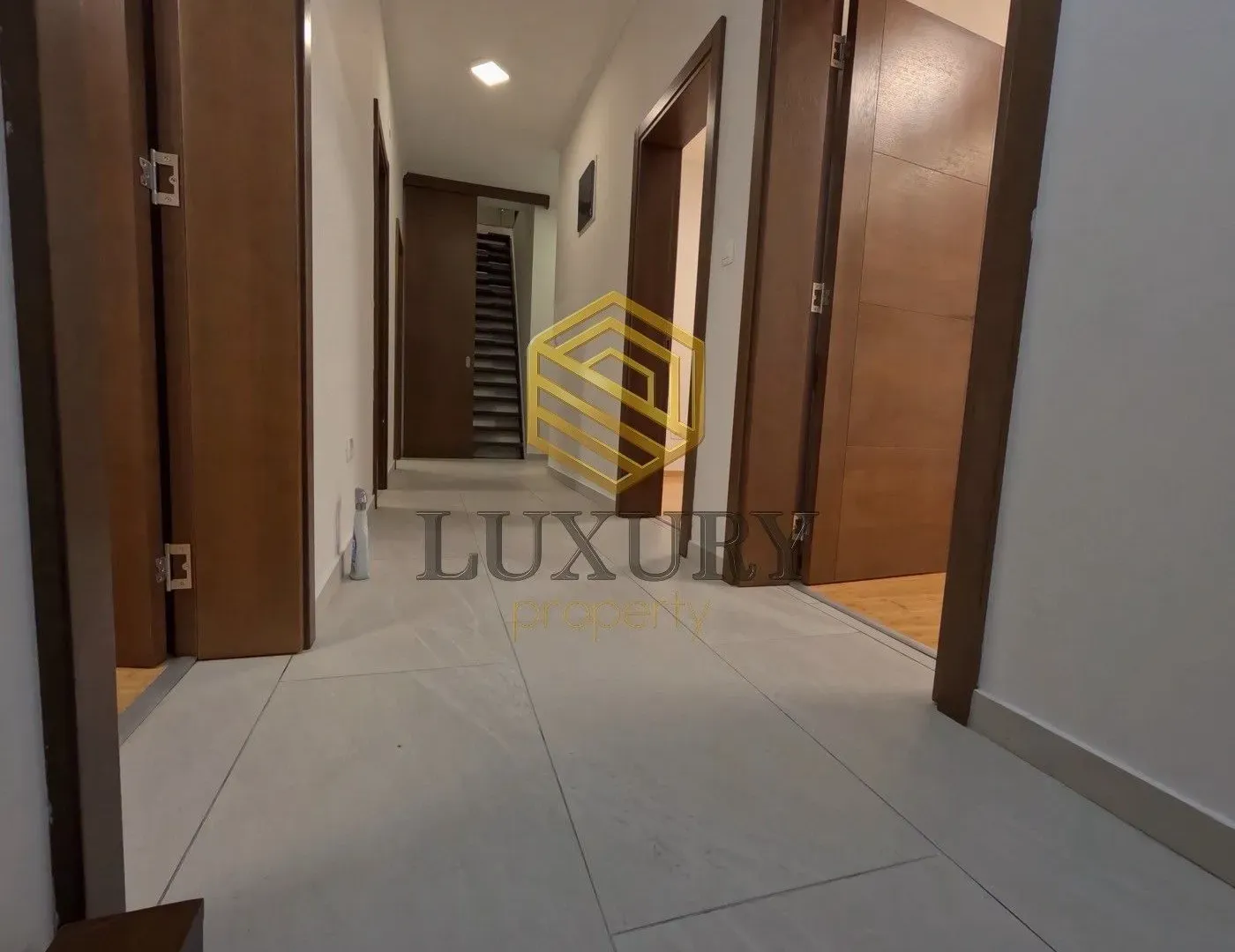 Rent, house, 160m², Dalmatinska ulica, Podgorica