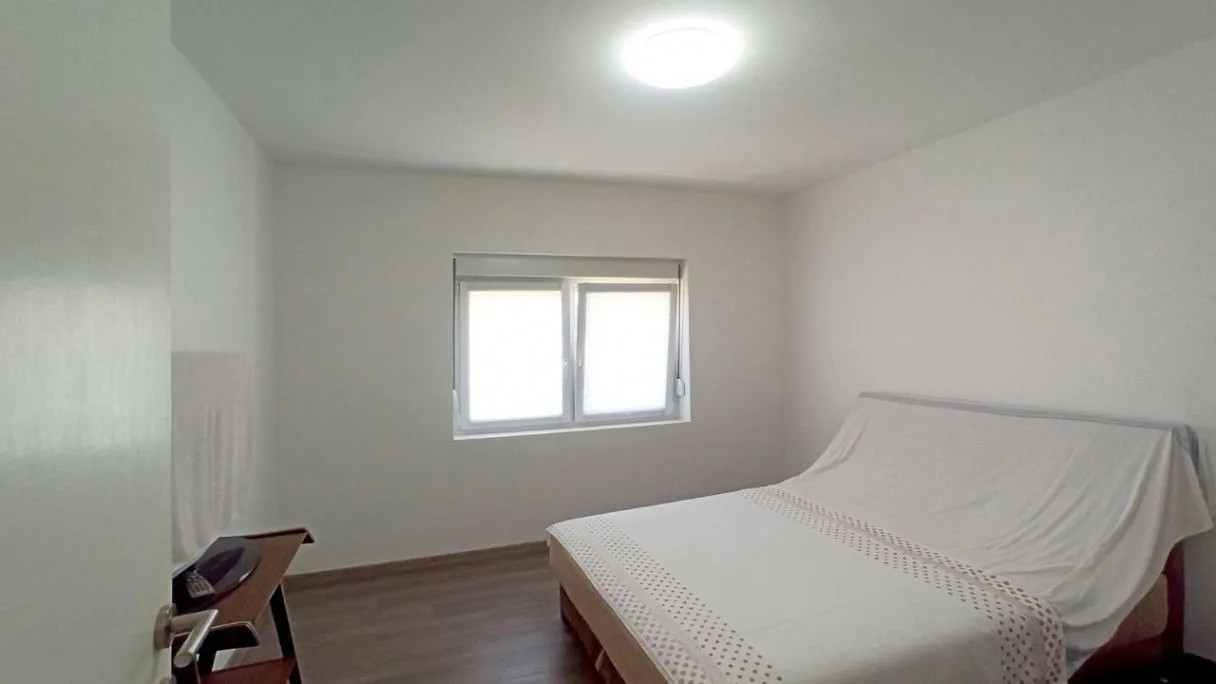 Prodaja, kuća, 170m², Lozničko Polje, Loznica