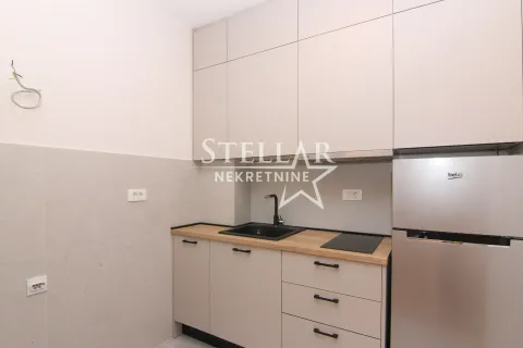 Rent, one bedroom apartment, 40m², Central Point, Podgorica - image 3