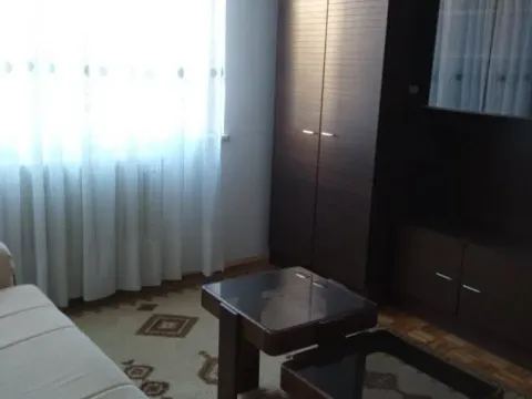 Izdavanje, dvosoban stan, 52m², Detelinara, Novi Sad Sve Podlokacije - image 8