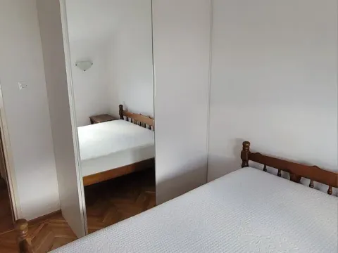 Prodaja, četvorosoban stan, 95m², Dobrota, Kotor - image 12