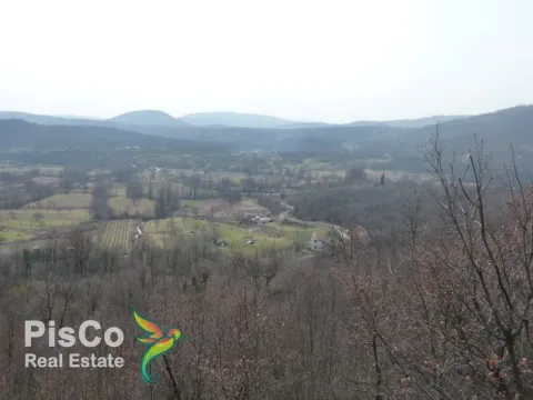 Zemljište in Piperi