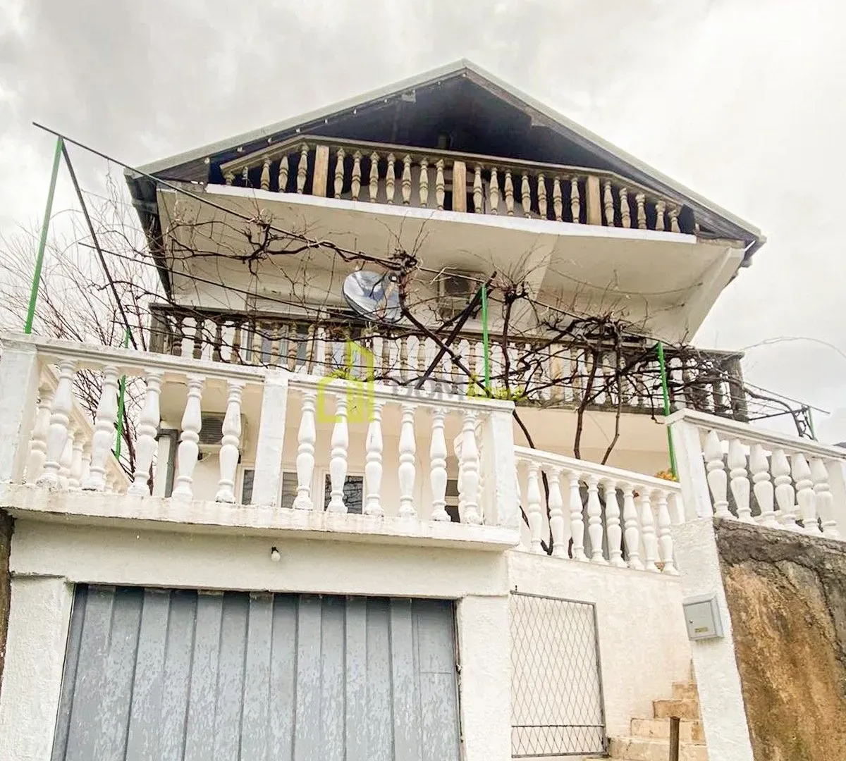 Sale, house, 171m², Marovići, Bar