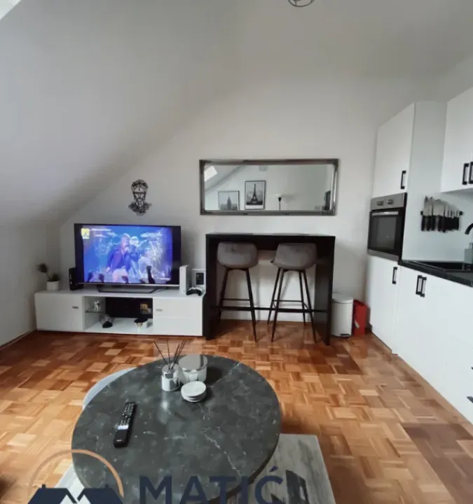 Prodaja, jednosoban stan, 32m², Novo naselje, Novi Sad