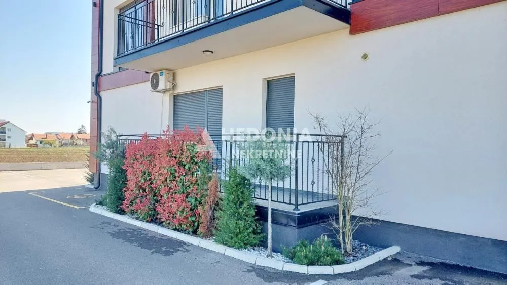 Rent, one bedroom apartment, 38m², Ledine, Beograd