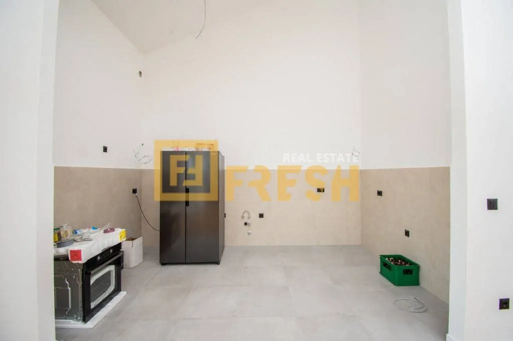 Rent, house, 700m², Zeta, Podgorica