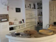 Izdavanje, kuća, 600m², Dobrota, Kotor - image 7