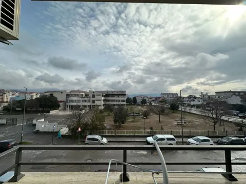 Rent, two bedroom apartment, 66m², Stari Aerodrom, Podgorica - image 15