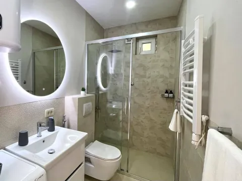 Prodaja, kuća, 120m², Centar, Tivat - image 2