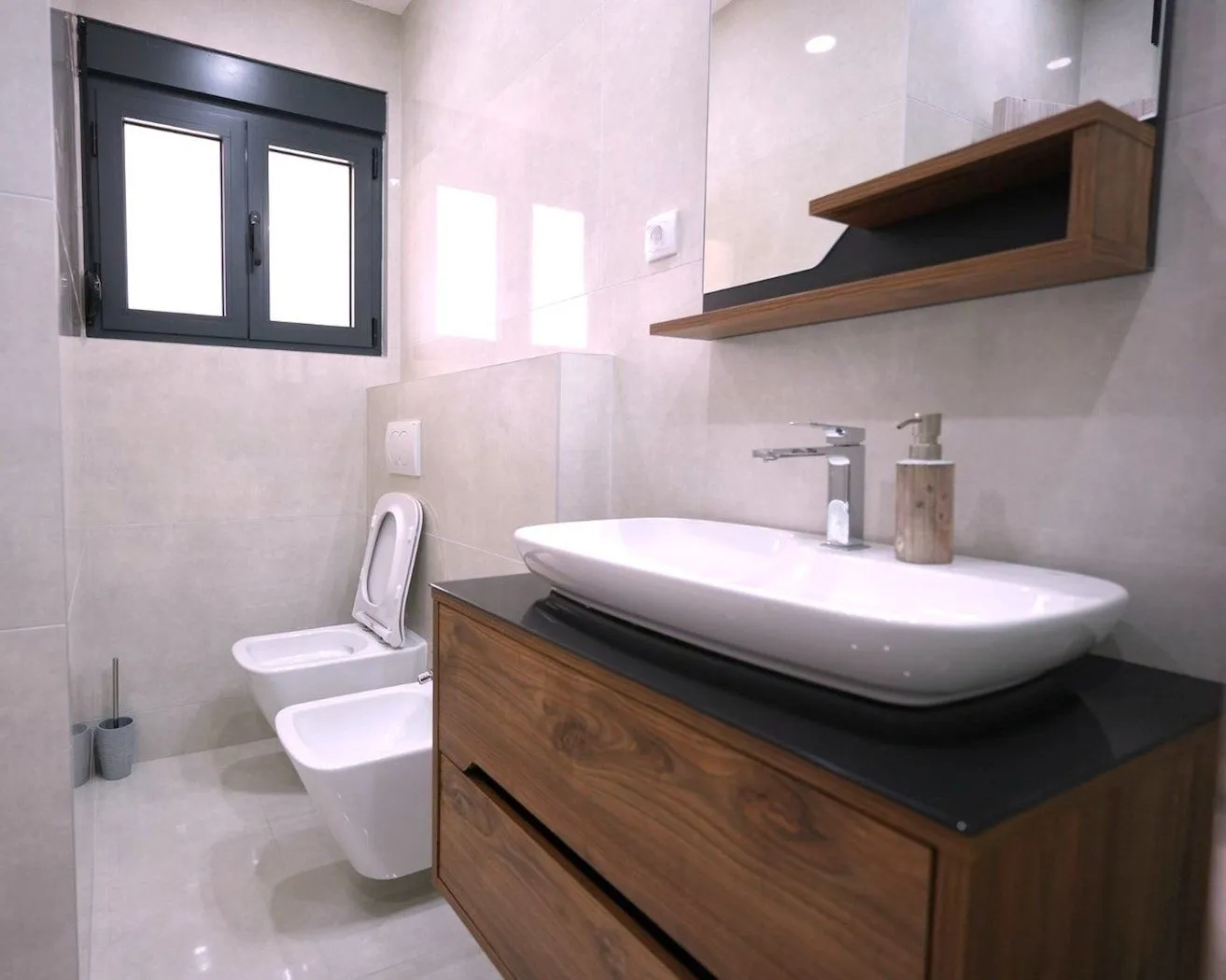 Rent, apartment, 95m², Pod Goricom, Podgorica