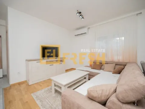 Rent, studio apartment, 34m², Stara Varoš, Podgorica - image 10