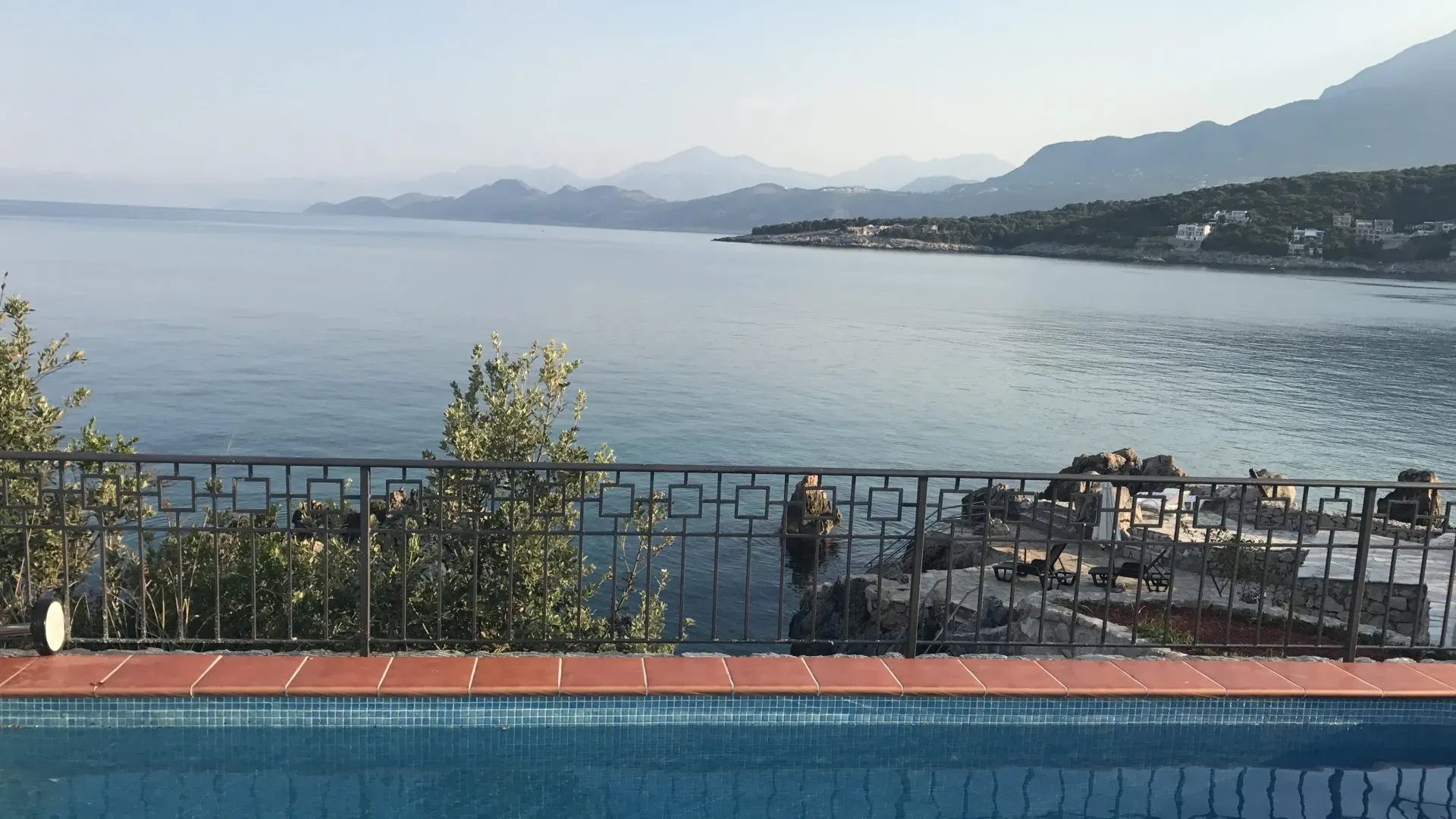 Sale, house, 330m², Utjeha, Bar