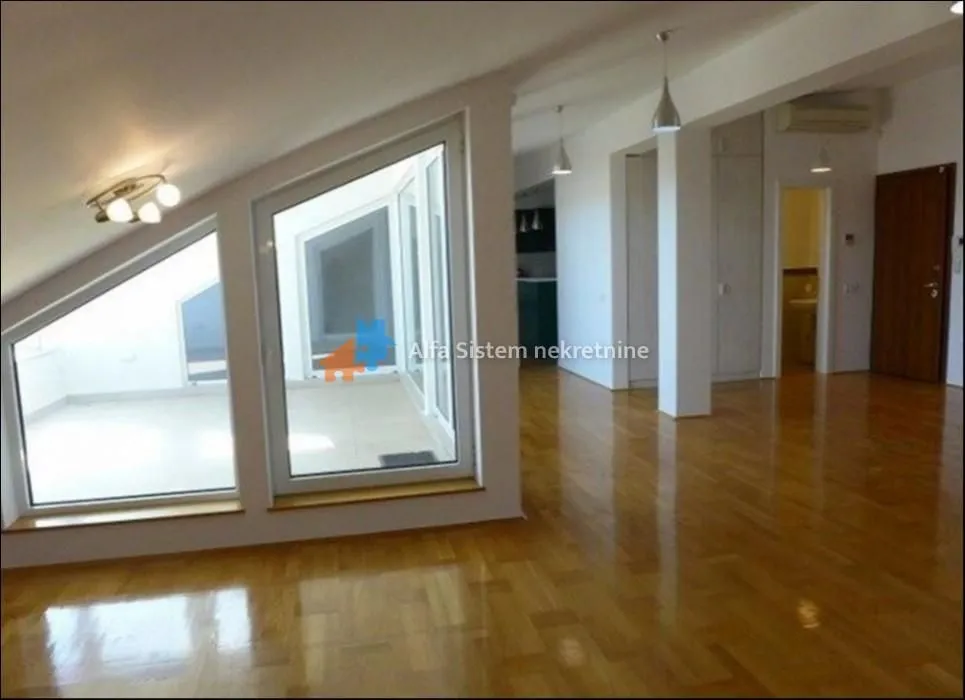 Rent, three bedroom apartment, 170m², Vračar Sve Podlokacije, Beograd