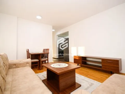 Rent, two bedroom apartment, 65m², Stari Aerodrom, Podgorica - image 2