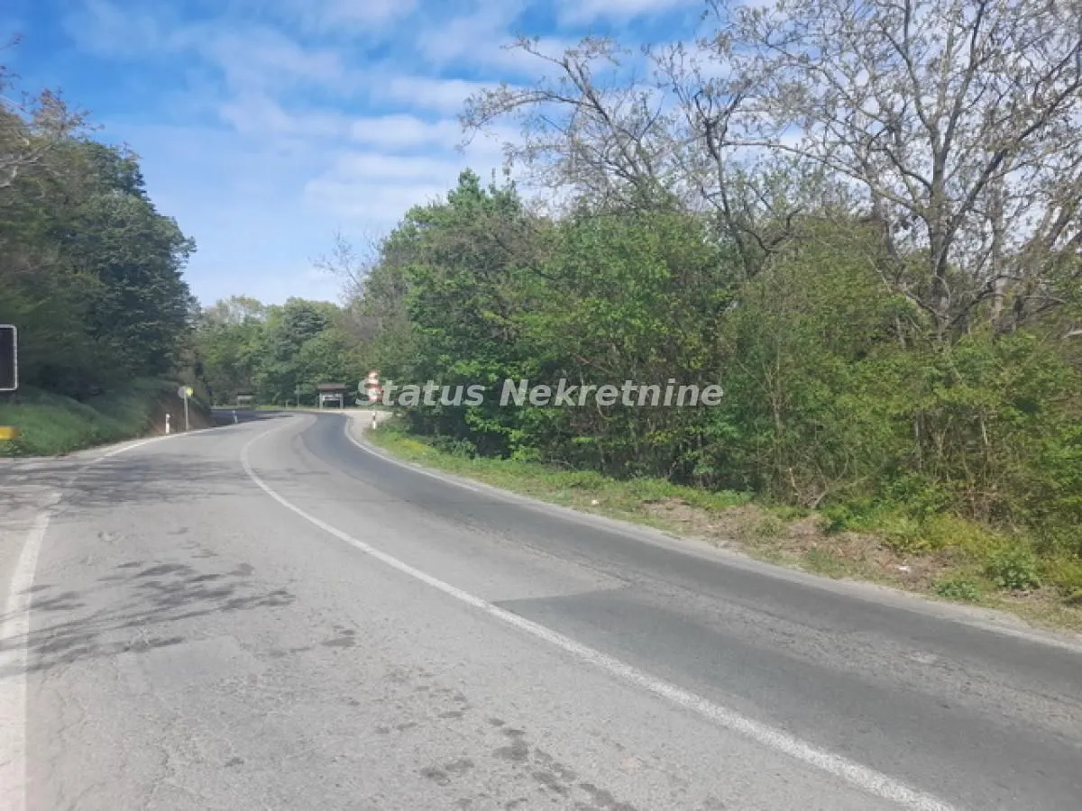 Prodaja, plac, 9283m², Irig, Srbija