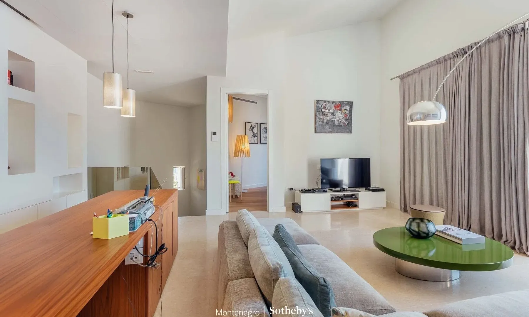 Sale, house, 321m², Pržno, Budva