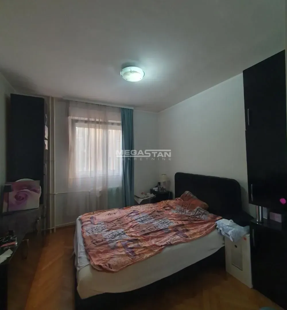 Sale, three bedroom apartment, 76m², Vračar Sve Podlokacije, Beograd