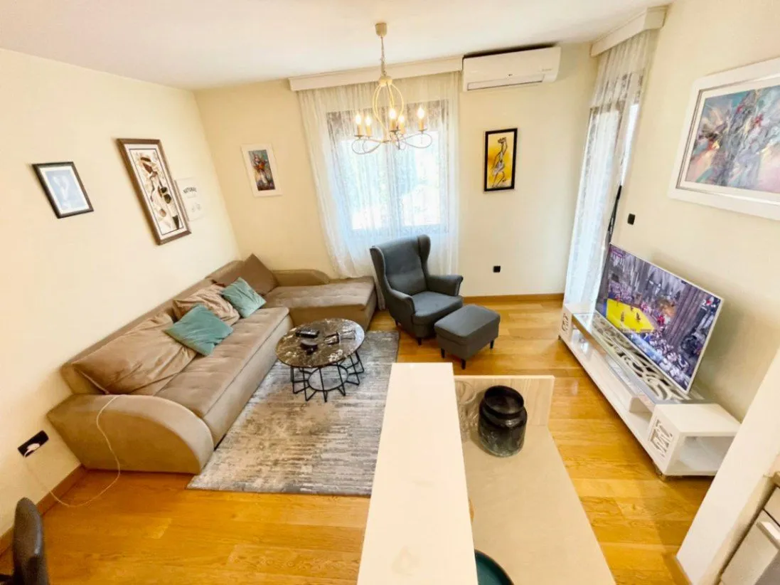 Prodaja, dvosoban stan, 73m², Ljubović, Podgorica