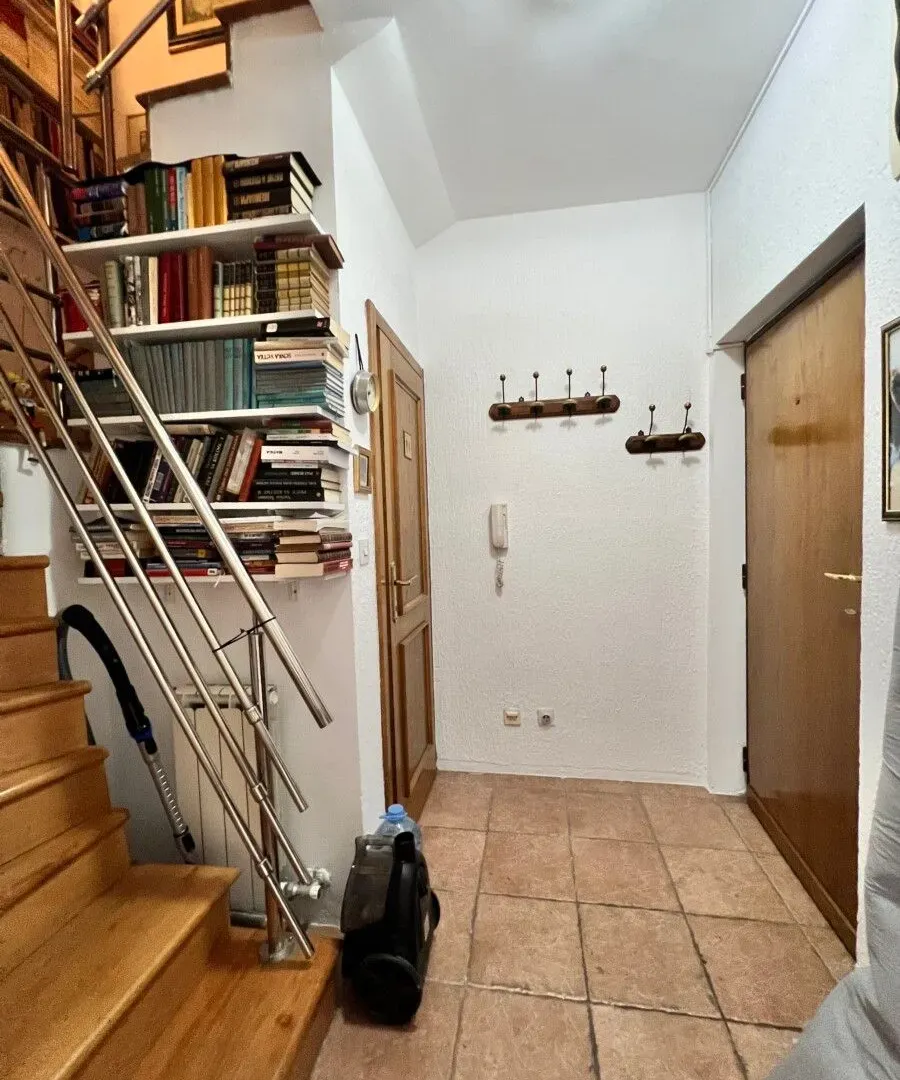 Prodaja, trosoban stan, 91m², Preko Morače, Podgorica