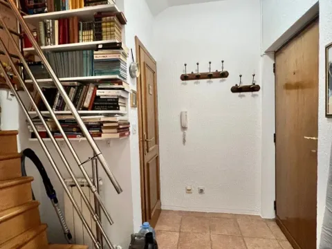 Prodaja, trosoban stan, 91m², Preko Morače, Podgorica - image 22