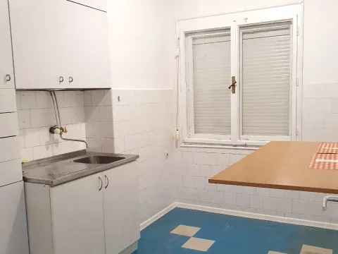 Izdavanje, parking/garaža, 150m², Momišići, Podgorica - image 3