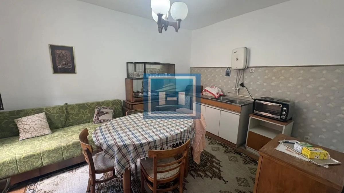 Prodaja, kuća, 157m², Ribarski put, Jagodina