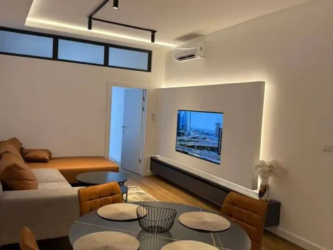 Sale, two bedroom apartment, 77m², Centar, Bar - image 1