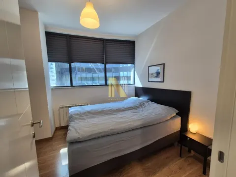 Izdavanje, dvosoban stan, 48m², Centar, Novi Sad - image 10