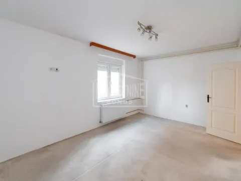 Sale, house, 195m², Mali Radanovac, Subotica - image 12