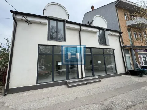 Poslovni prostor in Despotovac