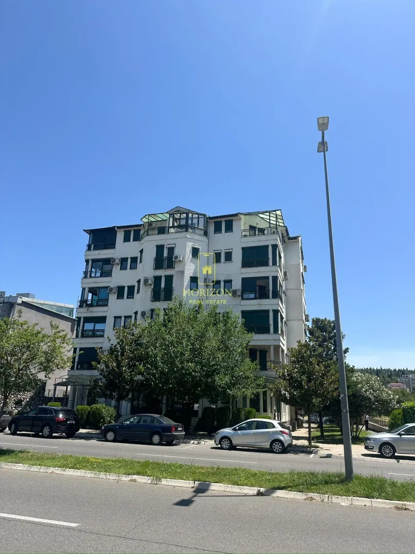 Rent, office space, 150m², Momišići, Podgorica