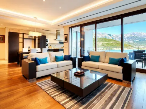 Rent, two bedroom apartment, 180m², Budva, Crna Gora - image 3