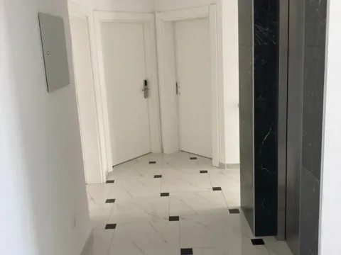 Prodaja, poslovni prostor, 735m², Bar, Crna Gora - image 15