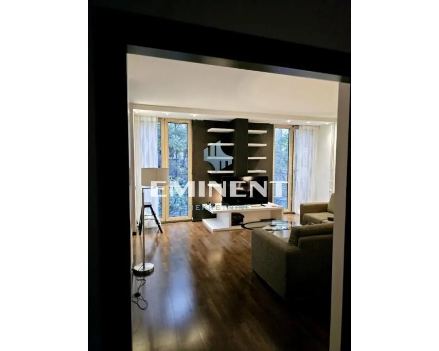 Rent, four bedroom apartment, 87m², Stari Grad, Beograd