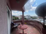 Prodaja, kuća, 450m², Zlatica, Podgorica - image 4