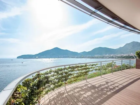 Sale, two bedroom apartment, 170m², Budva, Crna Gora - image 1