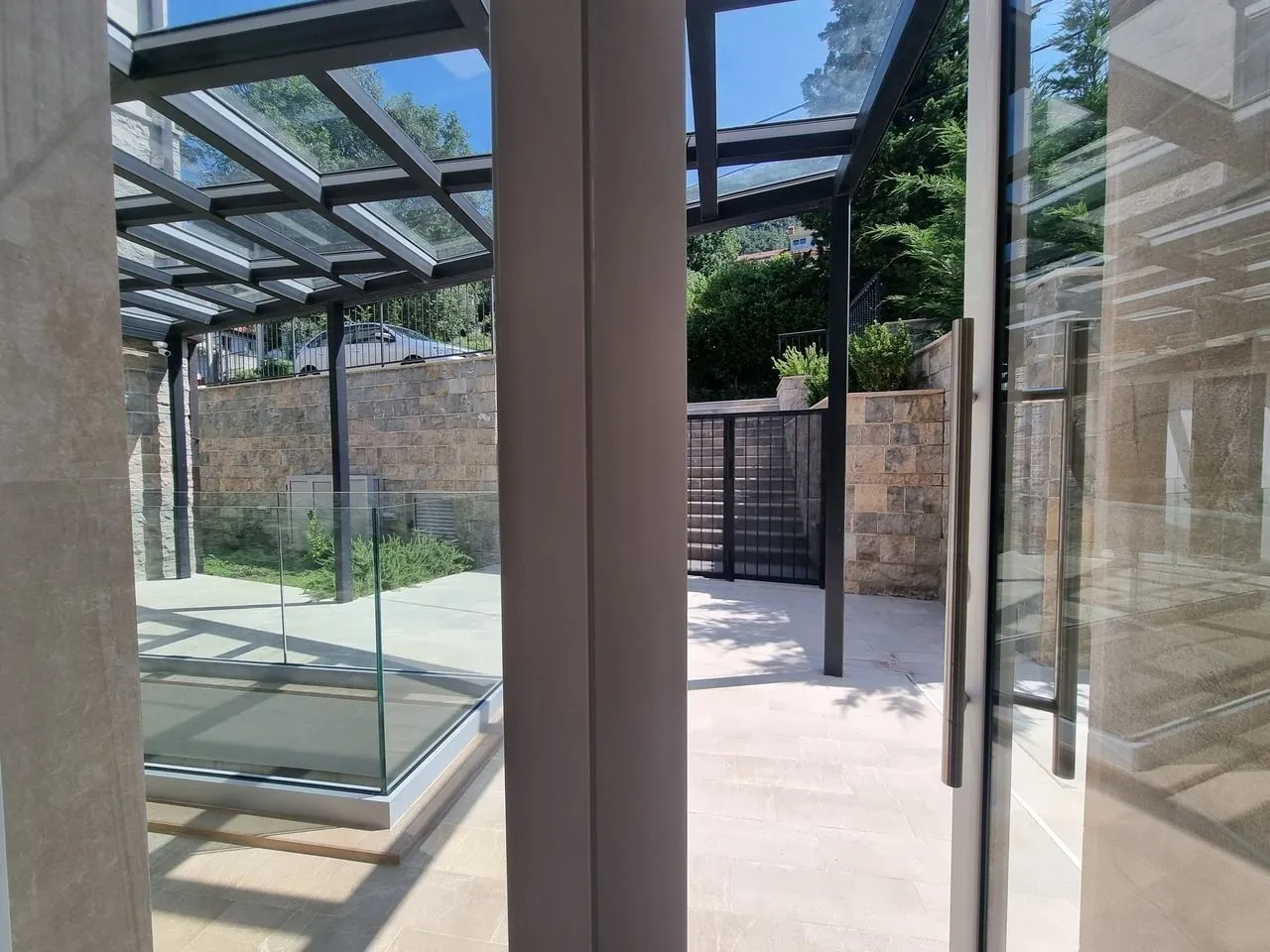 Prodaja, dvosoban stan, 101m², Kavač, Kotor
