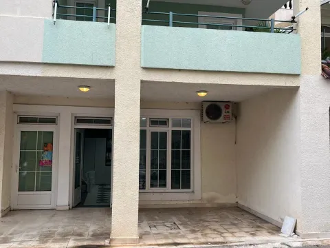 Prodaja, poslovni prostor, 65m², Rafailovići, Budva - image 8