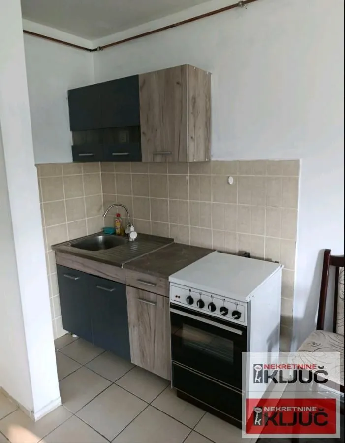 Izdavanje, garsonjera, 29m², Adice, Novi Sad Sve Podlokacije