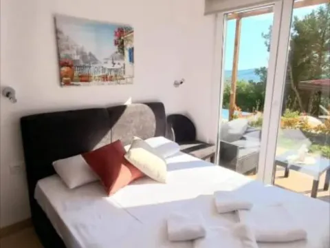 Prodaja, stan, 28m², Kotor, Crna Gora - image 5