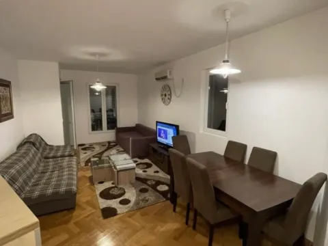 One Bedroom Apartment for Short Term Rental, 70m2, Bečići, Budva