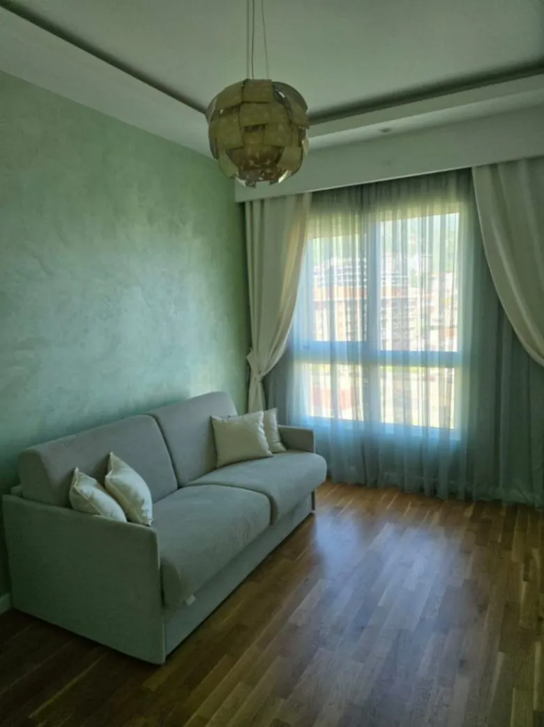 Sale, four bedroom apartment, 115m², Bečići, Budva