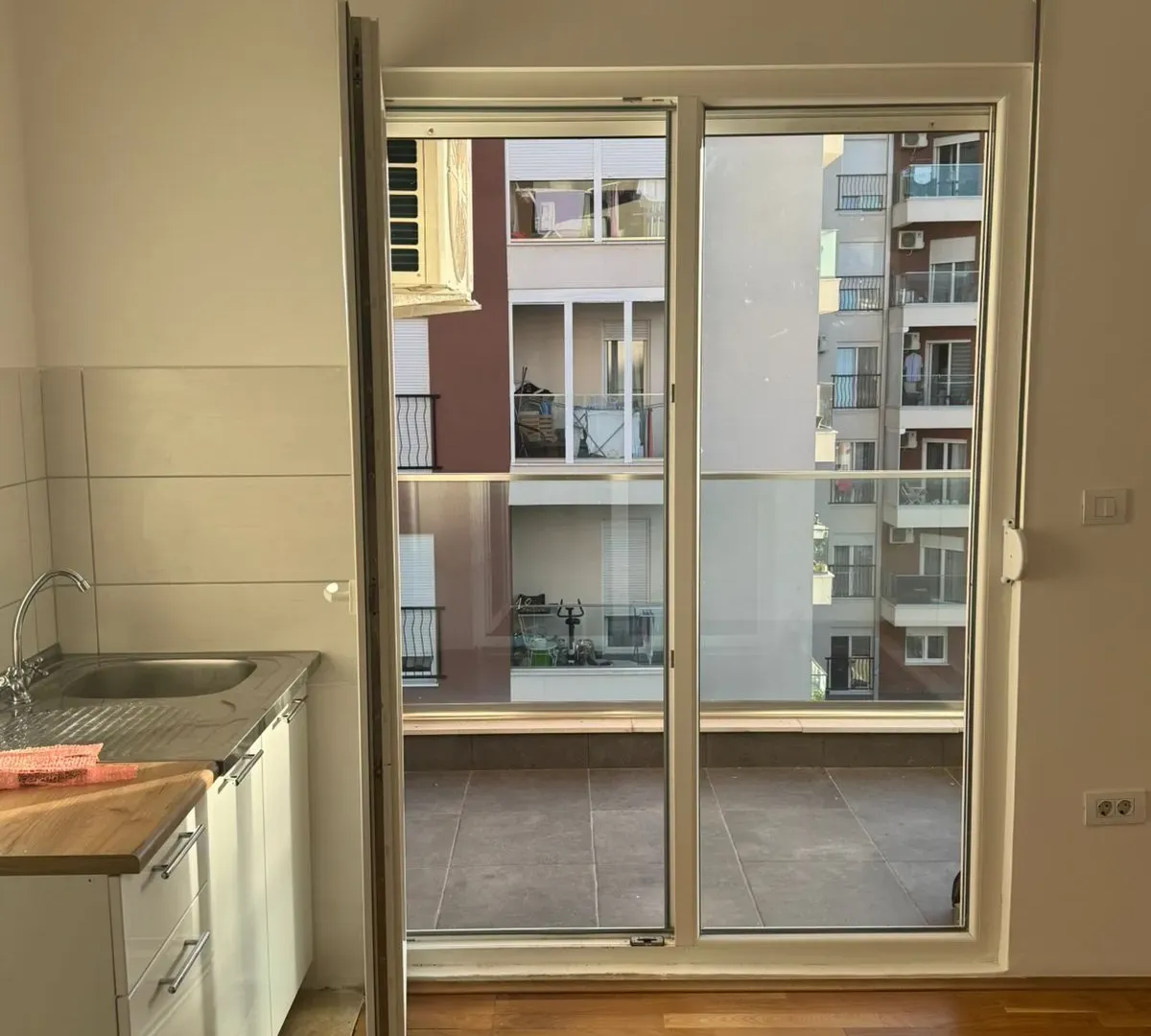 Rent, two bedroom apartment, 62m², Stari Aerodrom, Podgorica