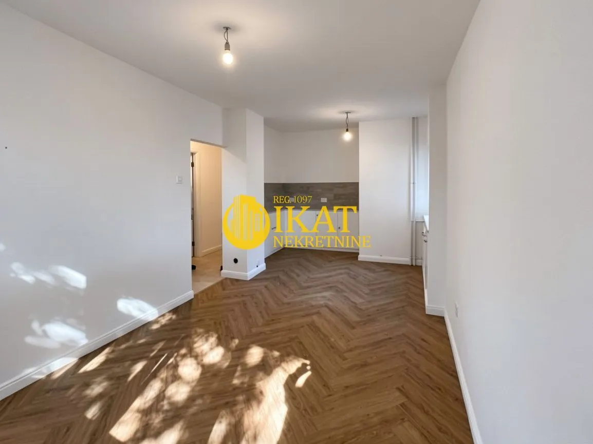Prodaja, dvosoban stan, 60m², Novi Beograd Sve Podlokacije, Beograd