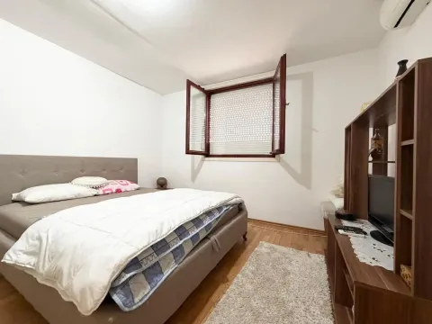 Sale, house, 164m², Gornja Gorica, Podgorica - image 12