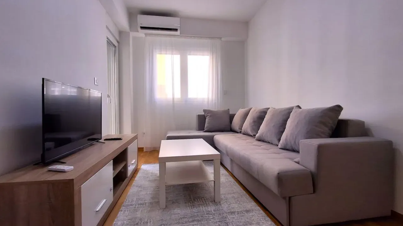 Izdavanje, stan, 40m², Pobrežje, Podgorica